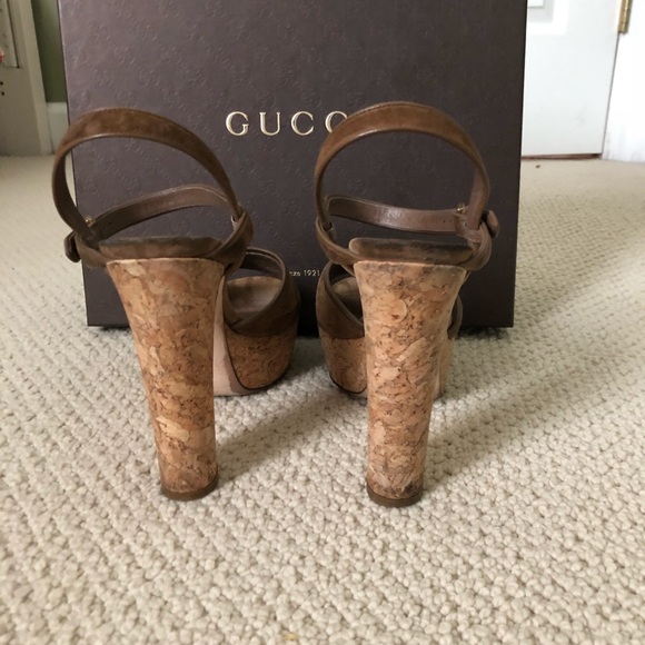 GUCCI NAPPA CHARLOTTE ACERO SUEDE SOFTY SANDAL - Picture 7 of 8